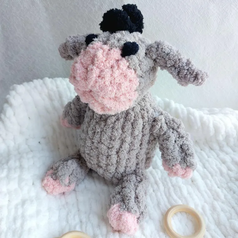 Плюшевый ослик Иа