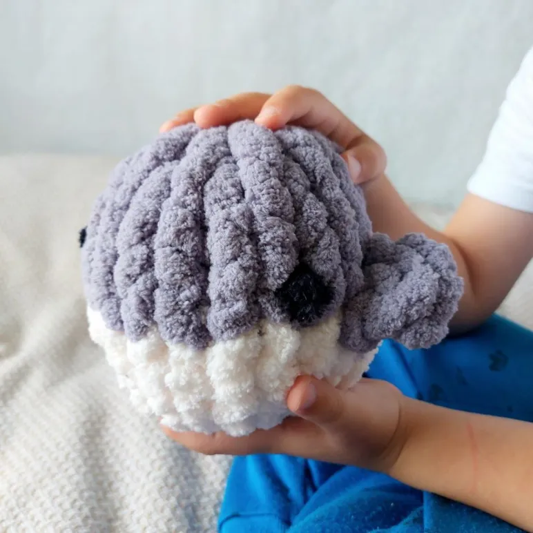 Голубой китёнок Том и серый Билл