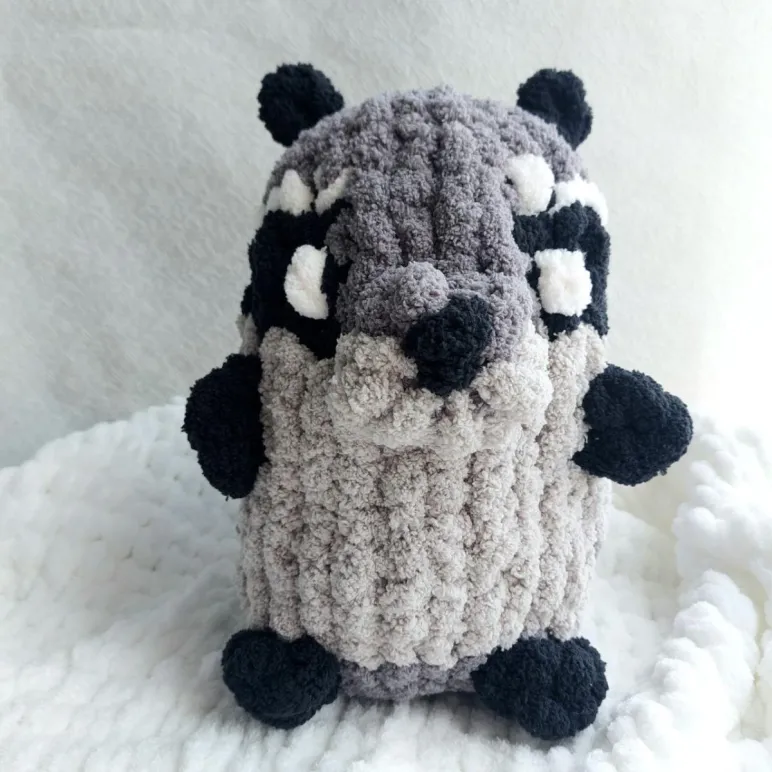 Мягкая игрушка плюшевый Енот перчик