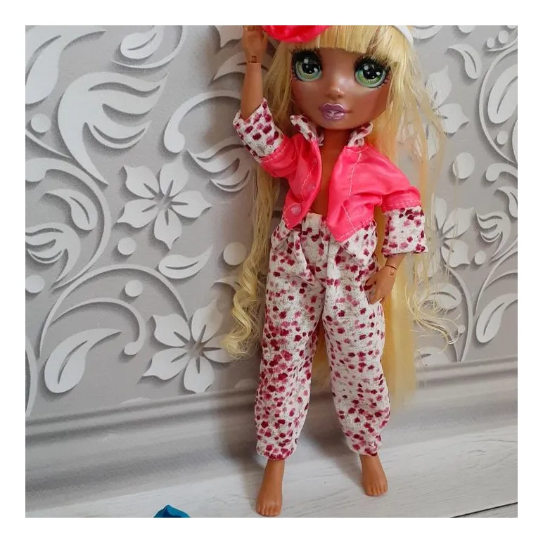 Одежда для кукол Рейнбоу.