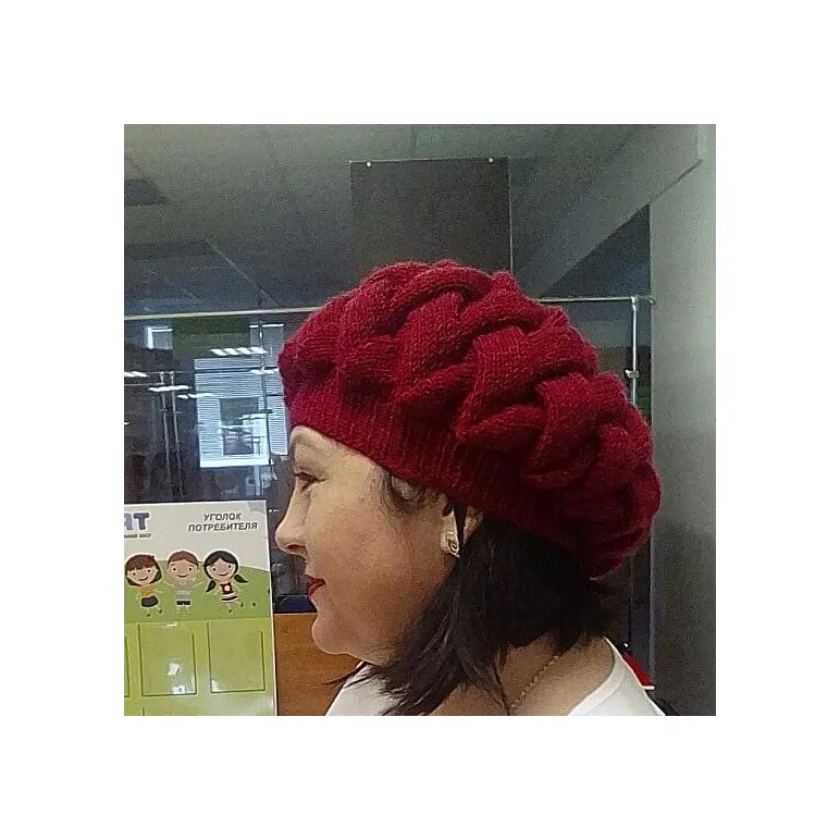 Объемный берет