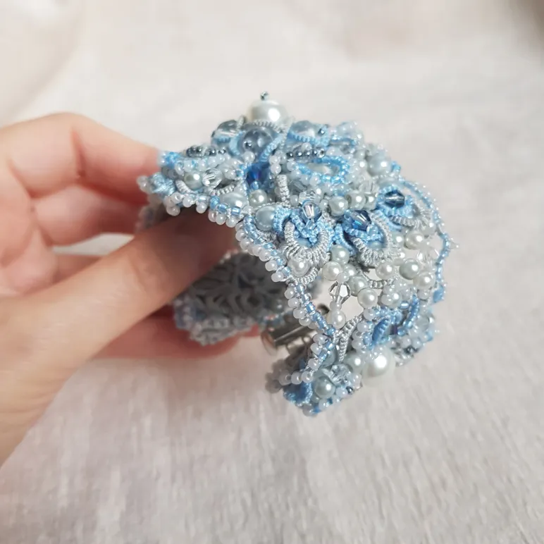 Браслет "Сапфир" фриволите