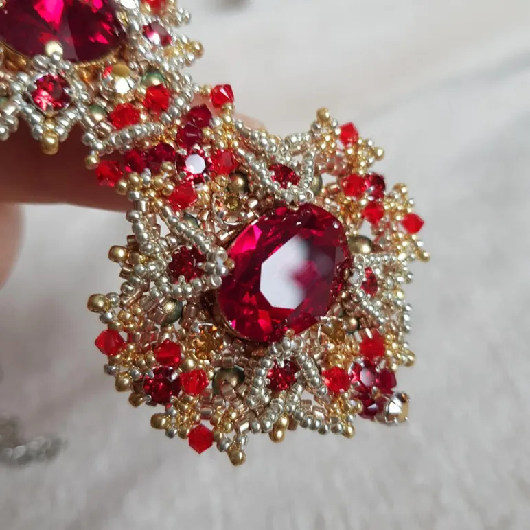 Кулон / Подвеска "Сочный гранат"