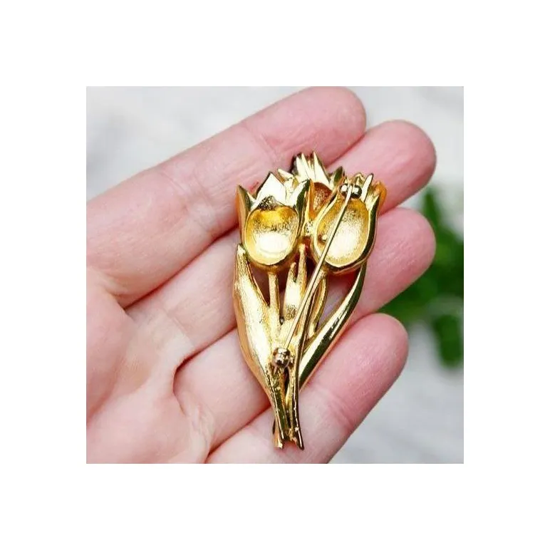 Винтажная брошь "Букет тюльпанов" MFA