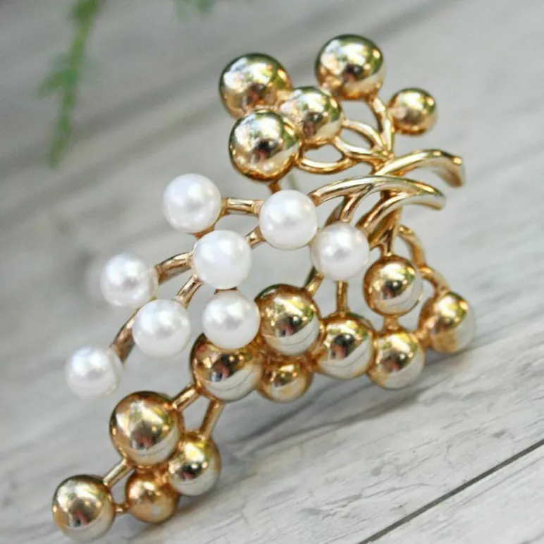 Коллекционная брошь 1940-е CROWN TRIFARI