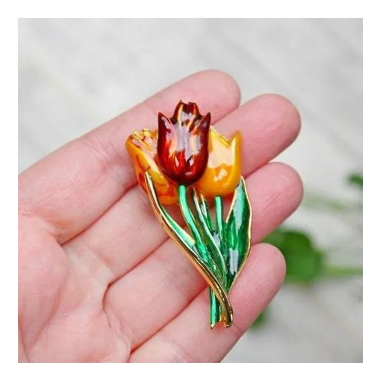 Винтажная брошь "Букет тюльпанов" MFA