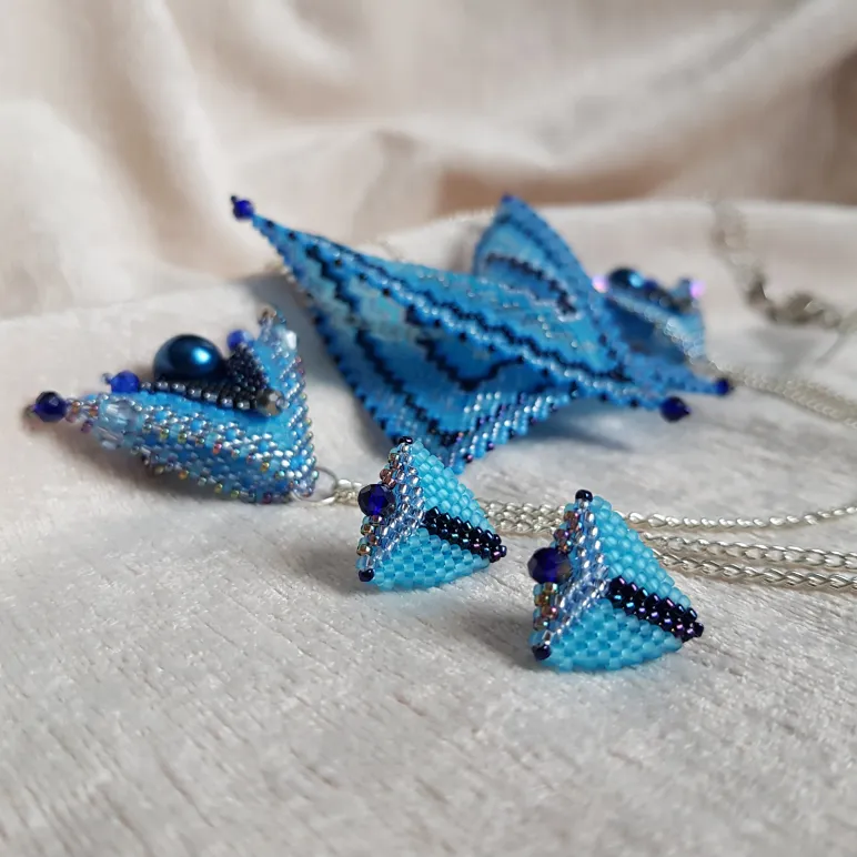 Подвеска, двойная брошь, серьги и серьги гвоздики "Вдохновение"