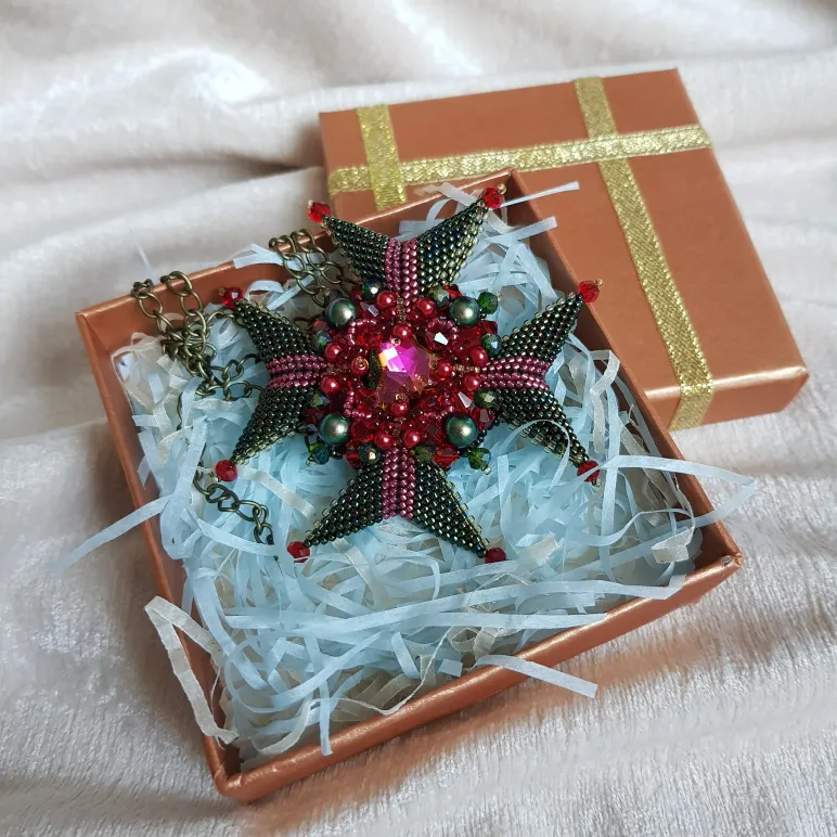 ​Брошь-орден-подвеска "Султанит"