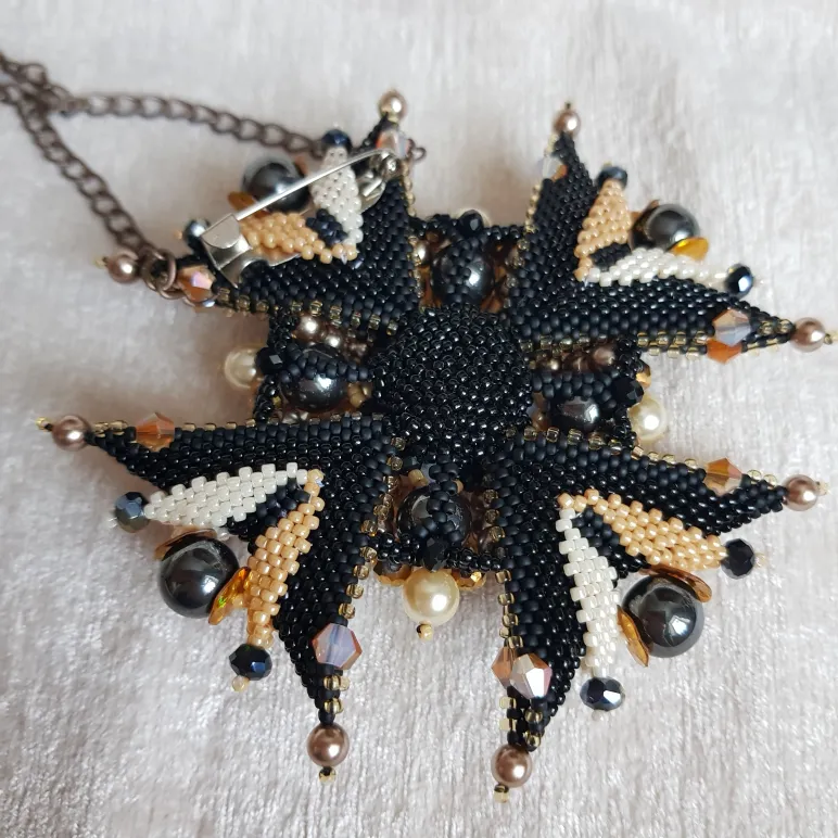 Брошь-орден-подвеска и Серьги "Гематит"