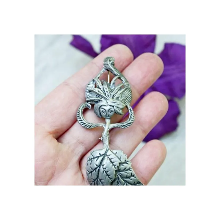 АНТИКВАРНАЯ БРОШЬ "ЦВЕТОЧНАЯ ФЕЯ" 1930-Е AUTENTICS Антикварная брошь "Цветочная фея" 1930-е AUTENTICS