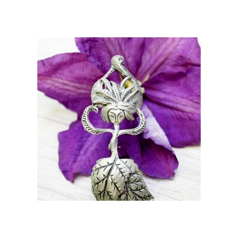 АНТИКВАРНАЯ БРОШЬ "ЦВЕТОЧНАЯ ФЕЯ" 1930-Е AUTENTICS Антикварная брошь "Цветочная фея" 1930-е AUTENTICS