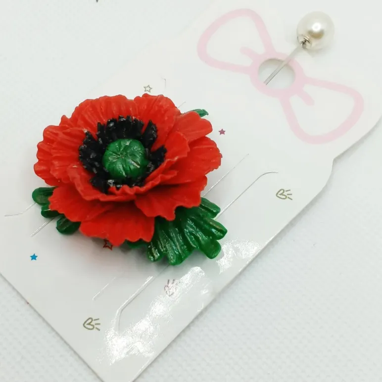 Брошь игла Красный мак ручной работы из полимерной глины