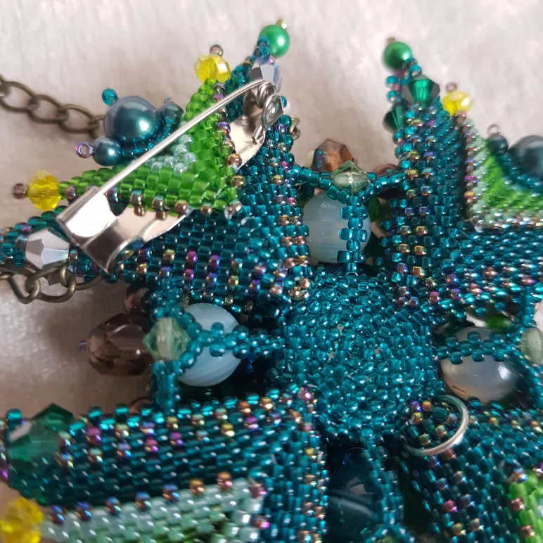 Брошь-орден-подвеска + Брошь и Серьги "Изумруд"