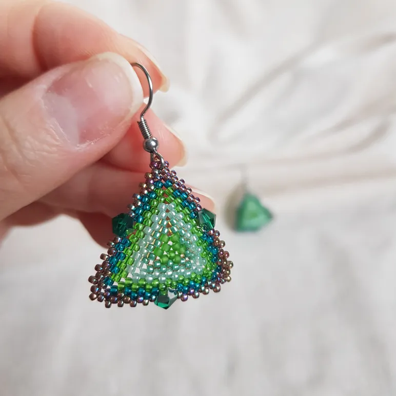 Брошь-орден-подвеска + Брошь и Серьги "Изумруд"