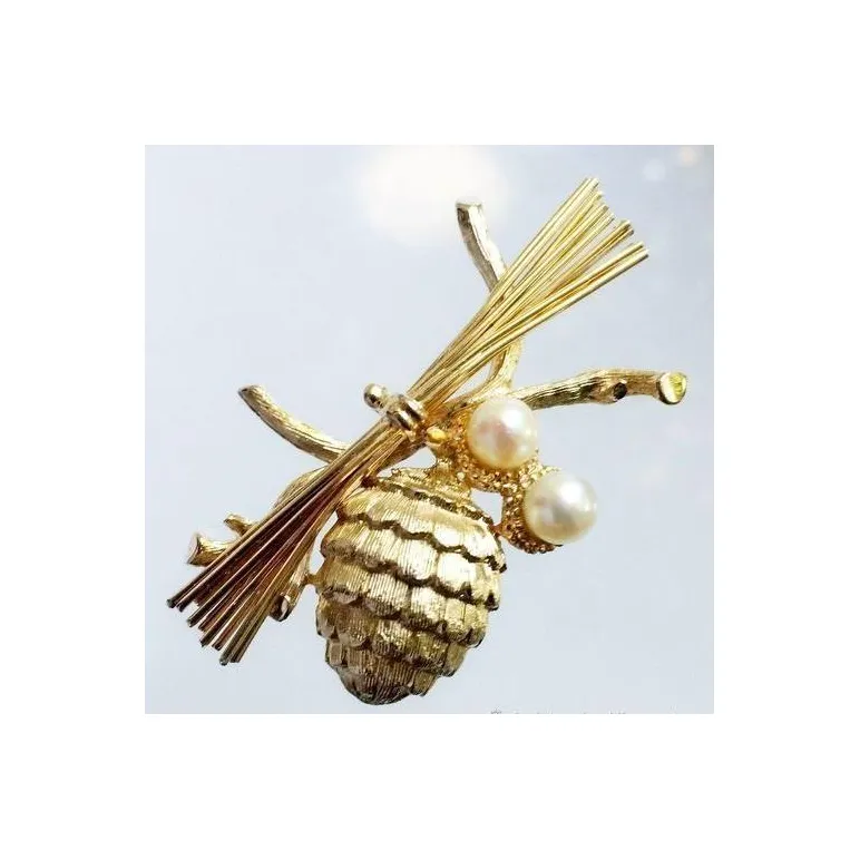 Винтажная брошь от ROBERT MANDLE