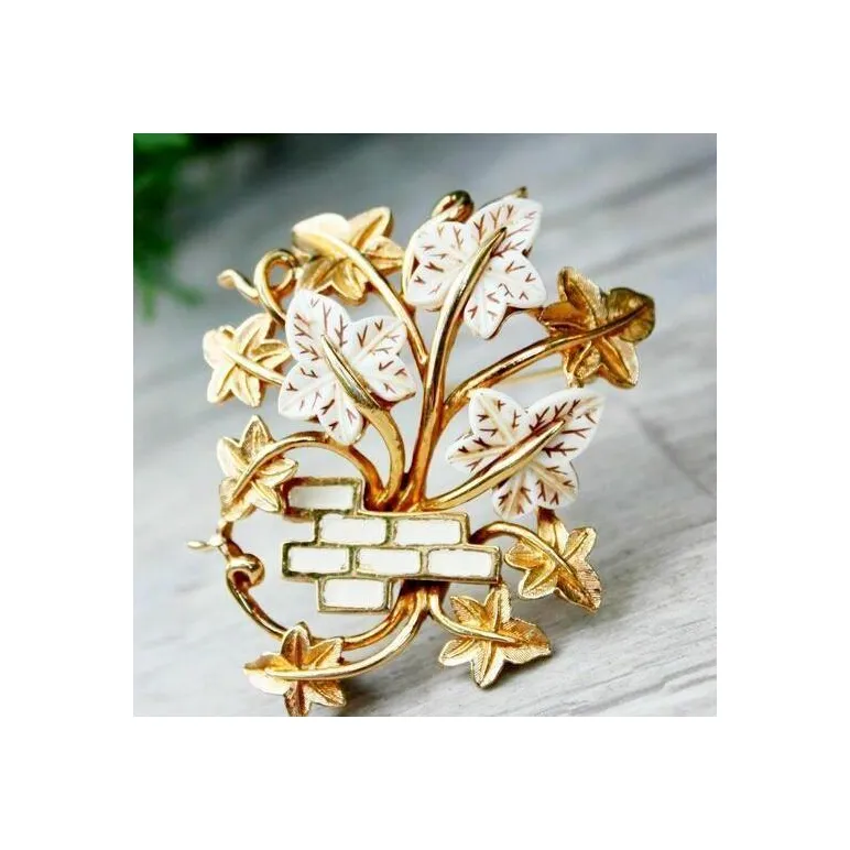 Коллекционная брошь от MARCEL BOUCHER