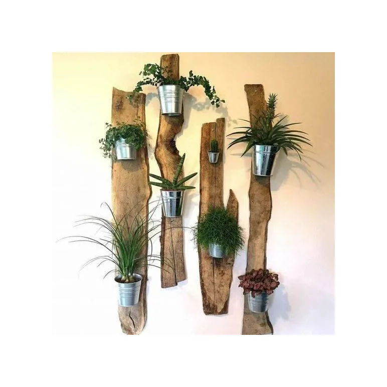 Кашпо настенное