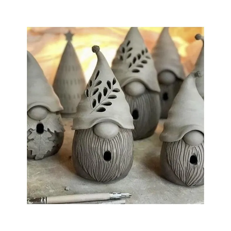 Домик интерьерная статуэтка