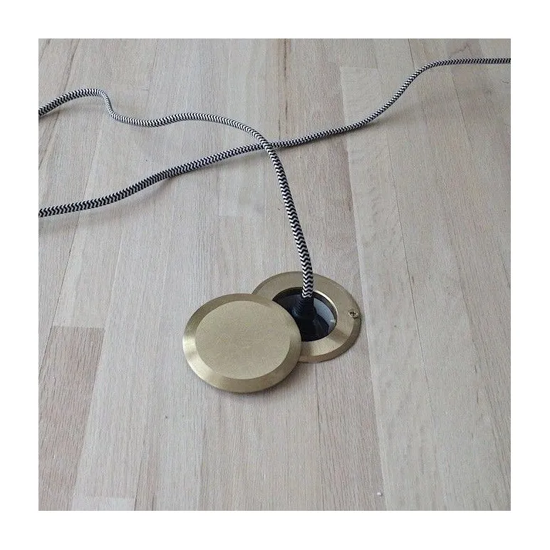 Розетка, выключатель