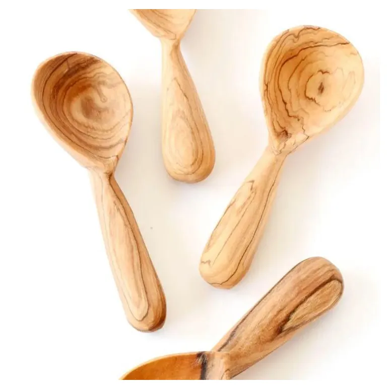 Столовые приборы