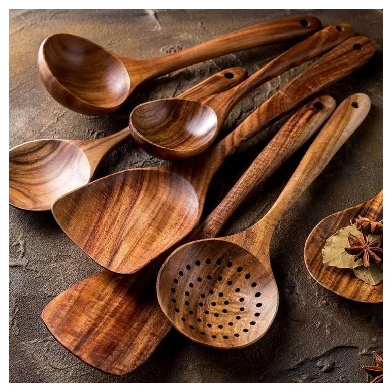 Столовые приборы