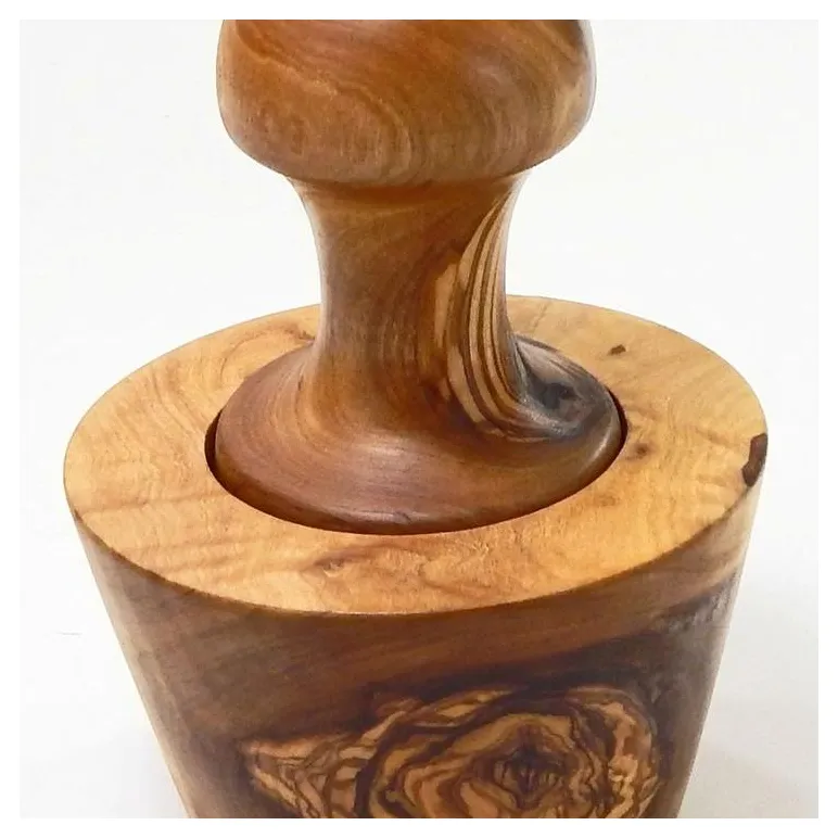 Ступка из дерева