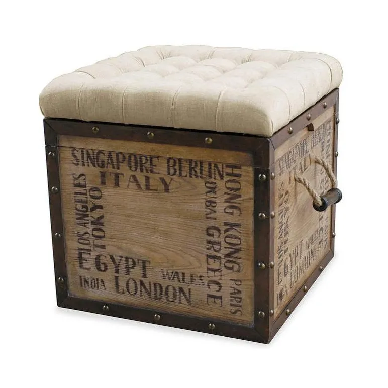 Табурет, пуф