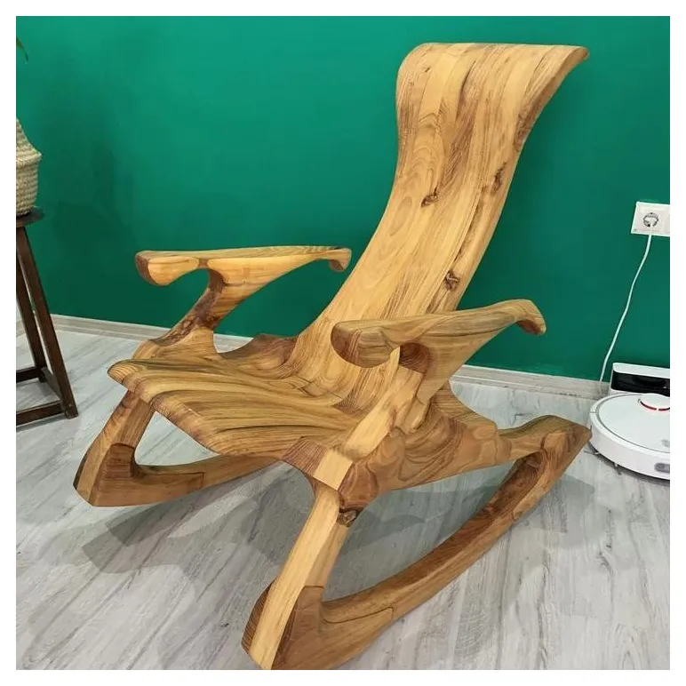 Стул из массива, деревянный