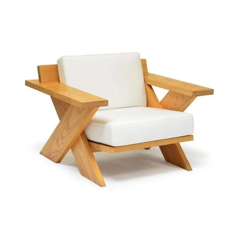 Стул из массива, деревянный