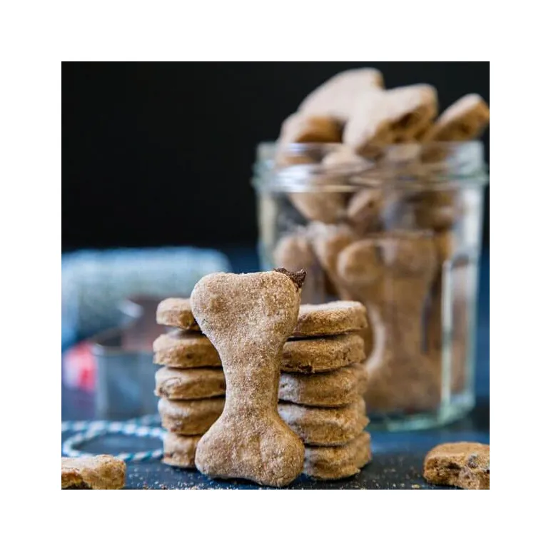 Лакомства для собак, кошек